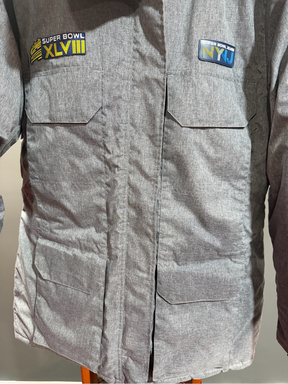 NFL Super Bowl XLVIII NY NJ Parka Jacket Gray Hooded Coat Large Official License - Picture 2 of 11